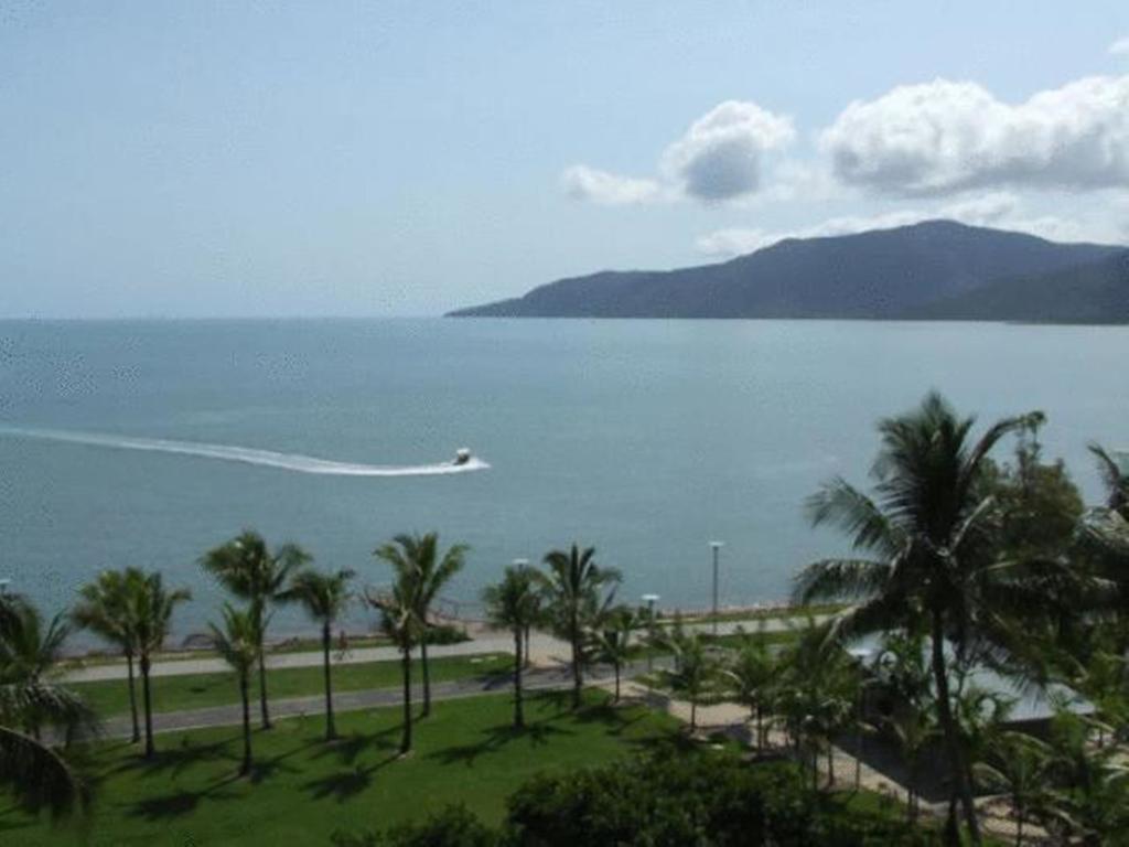 Coral Towers Holiday apartamentos Cairns Exterior foto